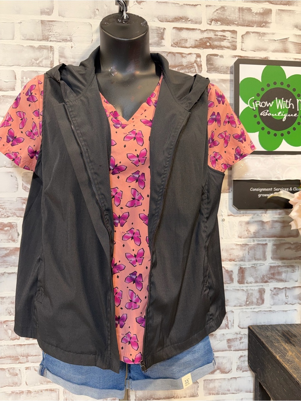 Black Hooded Lightweight outdoors Vest